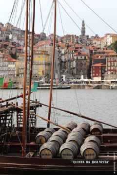 Porto, Portugal, 2013 © Sophie Timsit